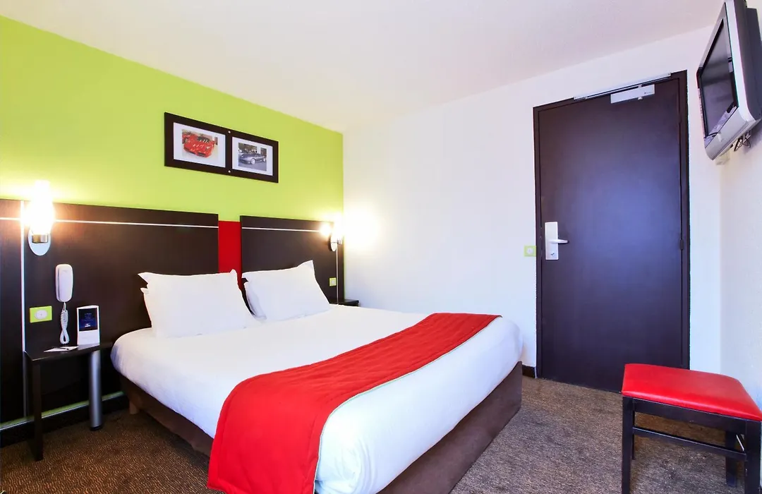 Enzo Hotels Reims Tinqueux by Kyriad Direct-1